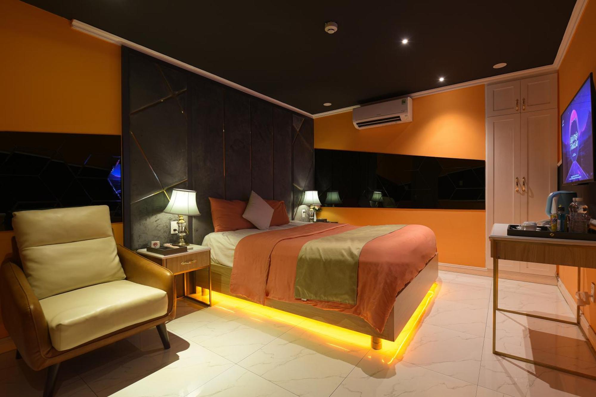 岘港 Chiic House 1 - Khach San Tinh Yeu酒店 外观 照片